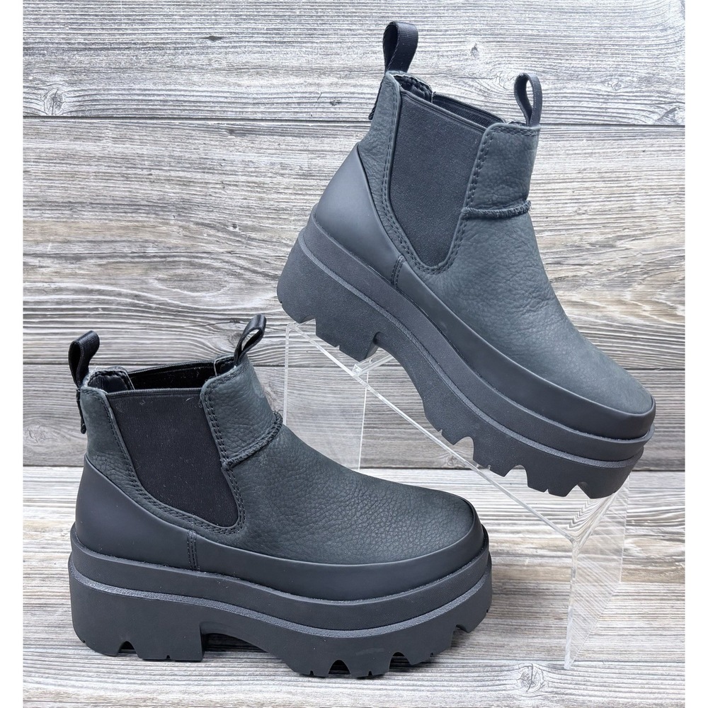 New UGG Women's Brisbane Chelsea Platform BOOTS Size 7 Grunge Soft Goth Utility